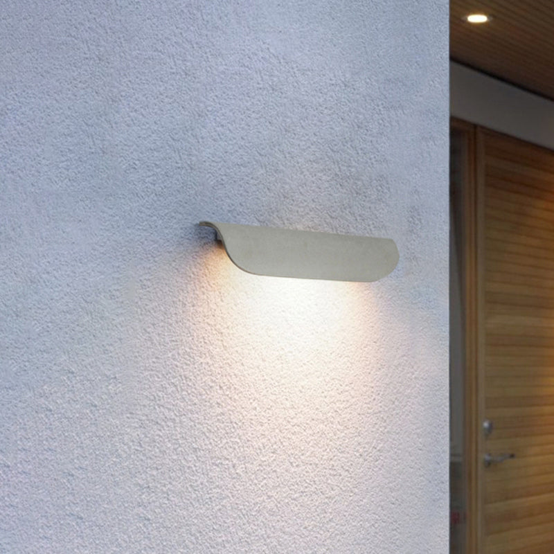 Travera Curve Wall Light | Ormexis