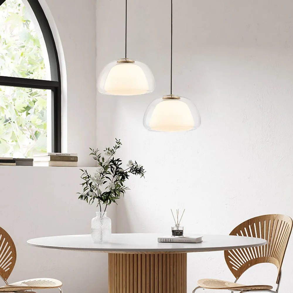 Minimalistinen lasiriippuvalaisin | Ormexis