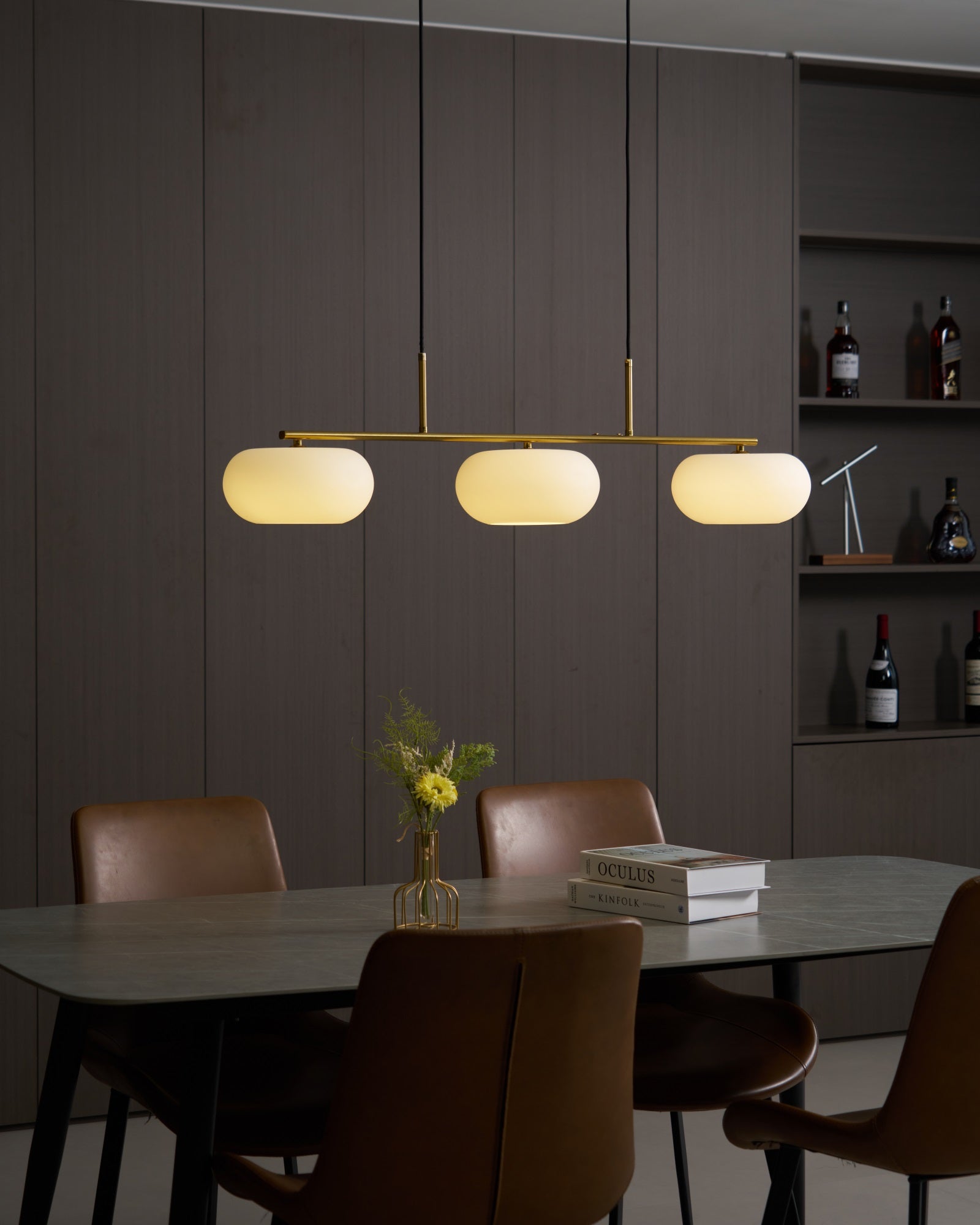 Lámpara colgante de techo contemporánea con 3 luces y globos de vidrio | Ormexis