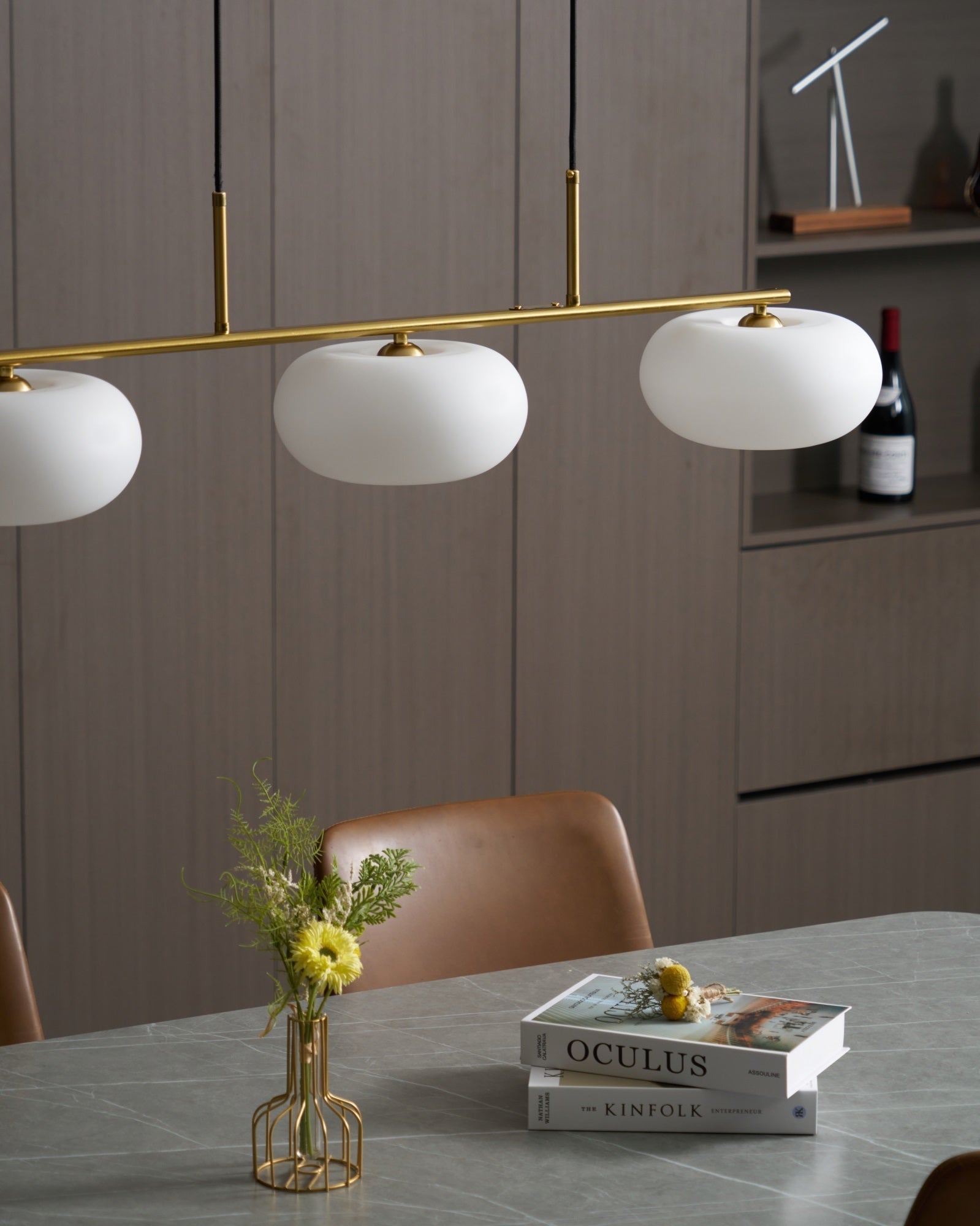 Lámpara colgante de techo contemporánea con 3 luces y globos de vidrio | Ormexis