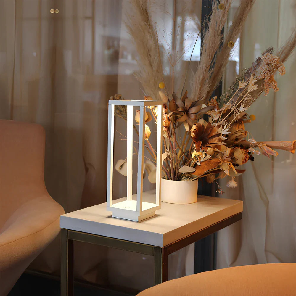 Obelisk Outdoor Column Light | Ormexis