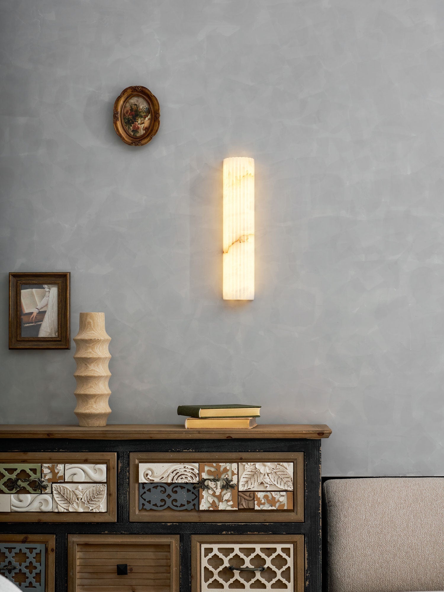 Rula Alabaster Wall Light | Ormexis