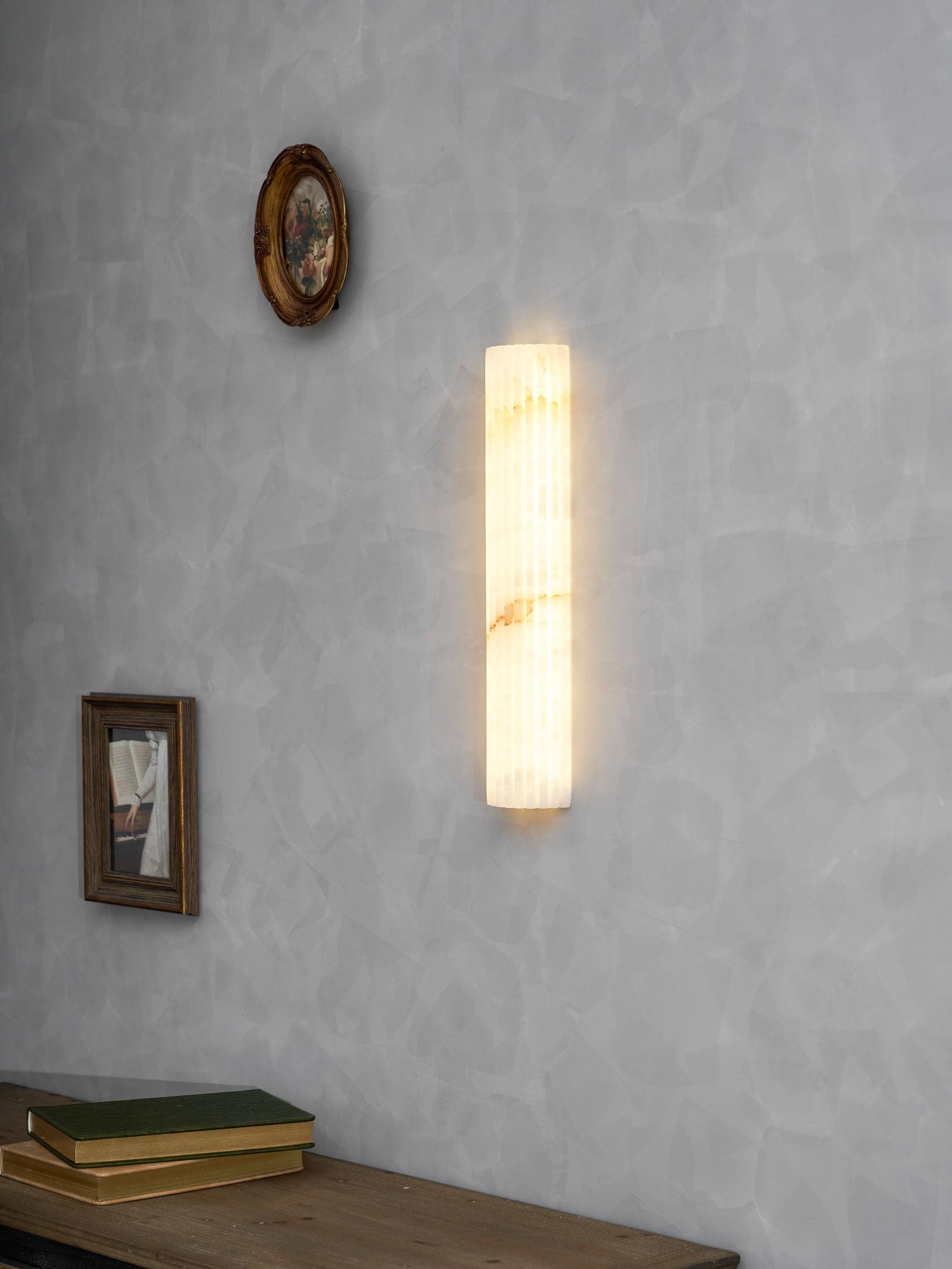 Rula Alabaster Wall Light | Ormexis