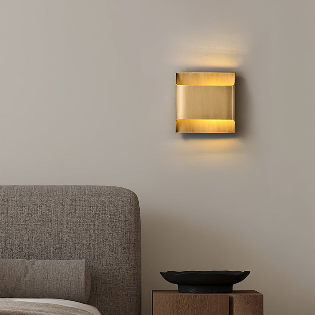 Applique da parete in ottone stile industriale | Ormexis