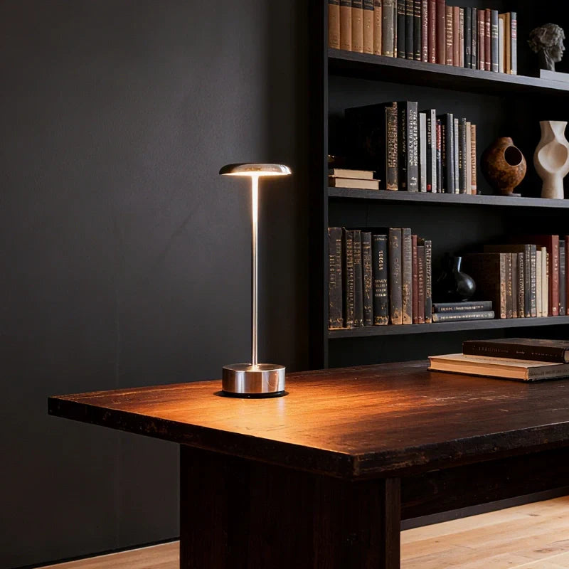 Solvane Luxe Table Light | Ormexis