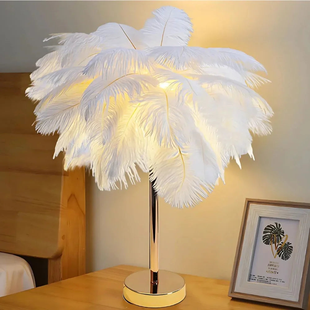 Plume Aura bordslampa | Ormexis