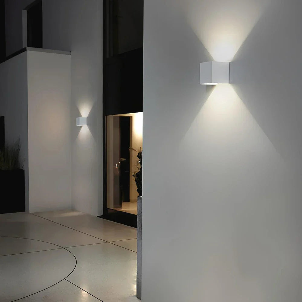 Obsidian Cube Sconce | Ormexis