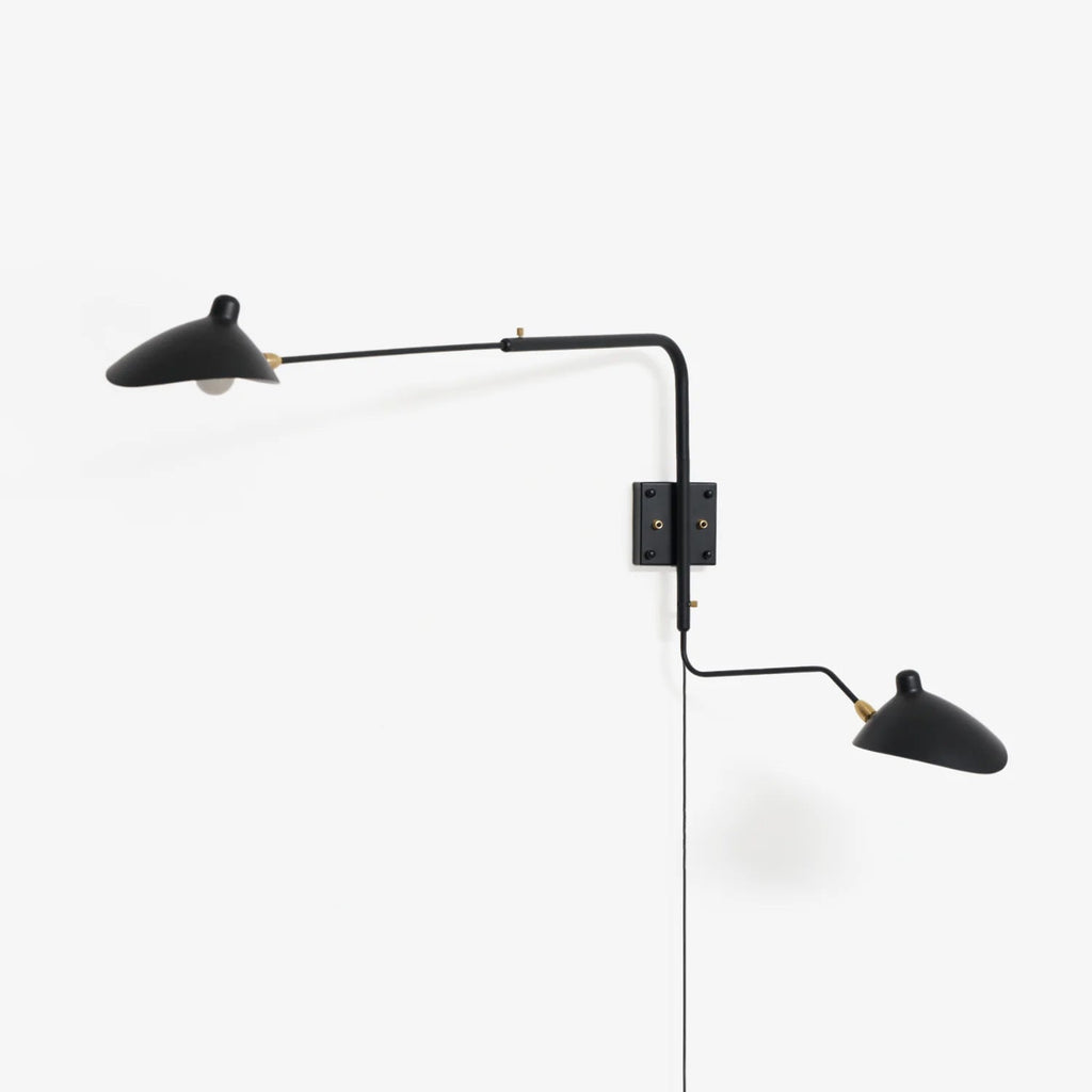 Verstelbare metalen wandlamp met lange arm en draaibare kap | Ormexis