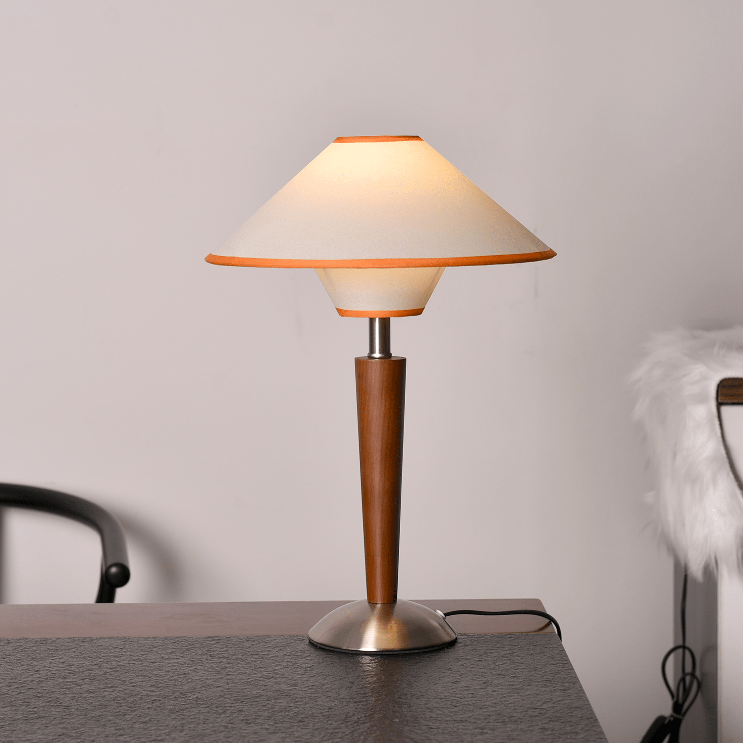 Alderwood-Leinenschirm-Tischlampe | Ormexis