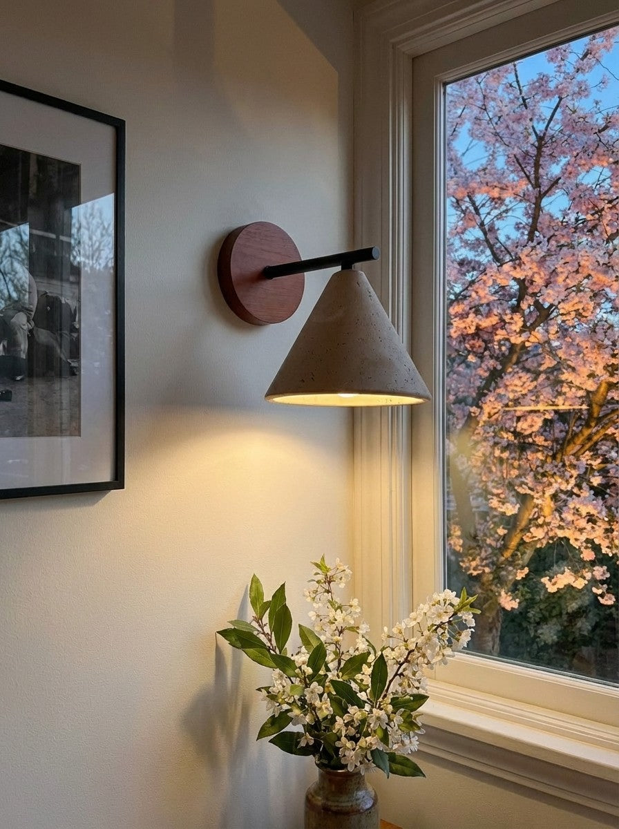 Nástěnné svítidlo Atelier Cone | Ormexis