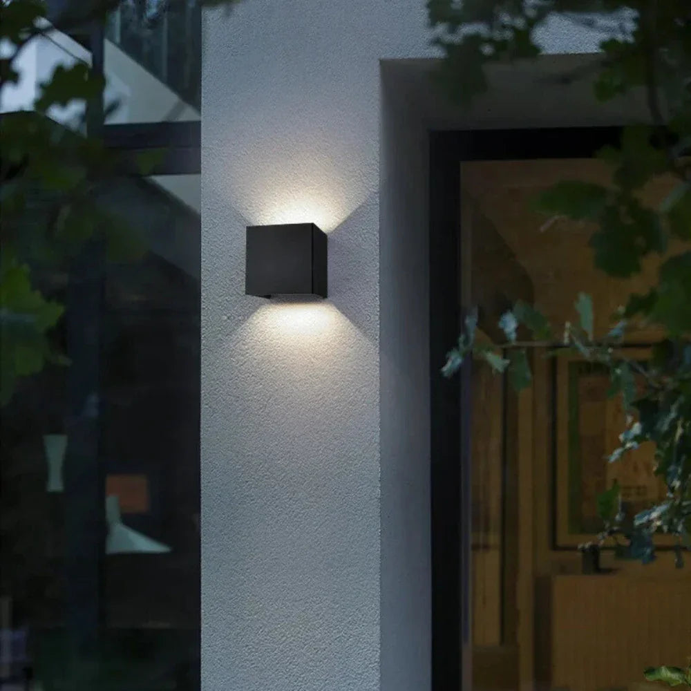 Obsidian Cube Sconce | Ormexis