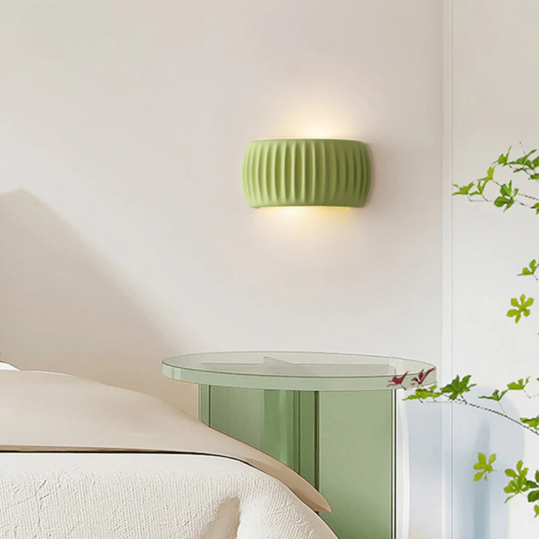 Minimal Ribbed Cylinder Wall Light | Ormexis