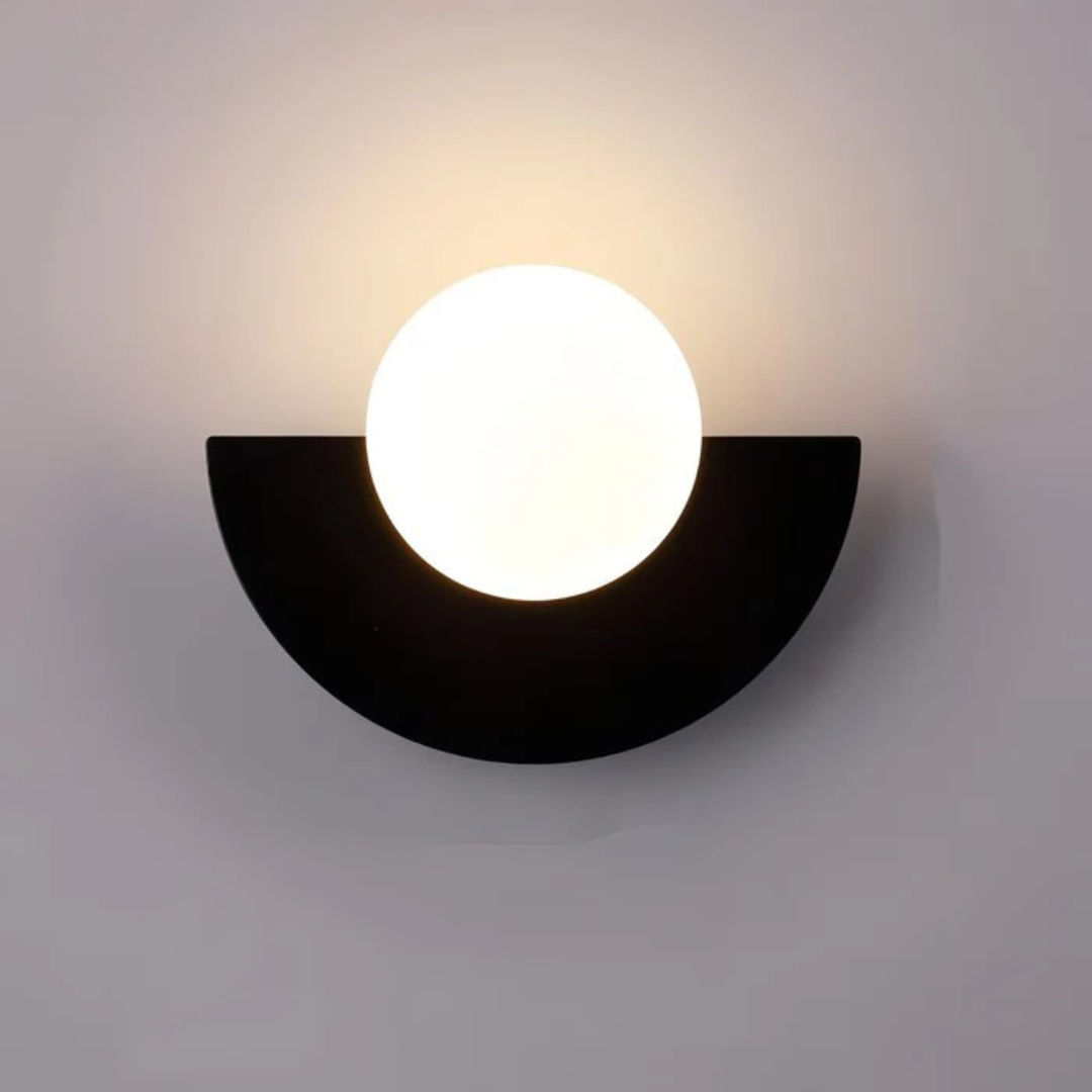 Sculptural Half Moon Wall Light | Ormexis