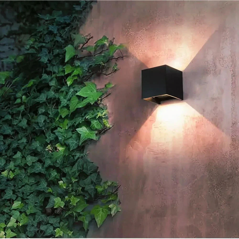 Obsidian Cube Sconce | Ormexis