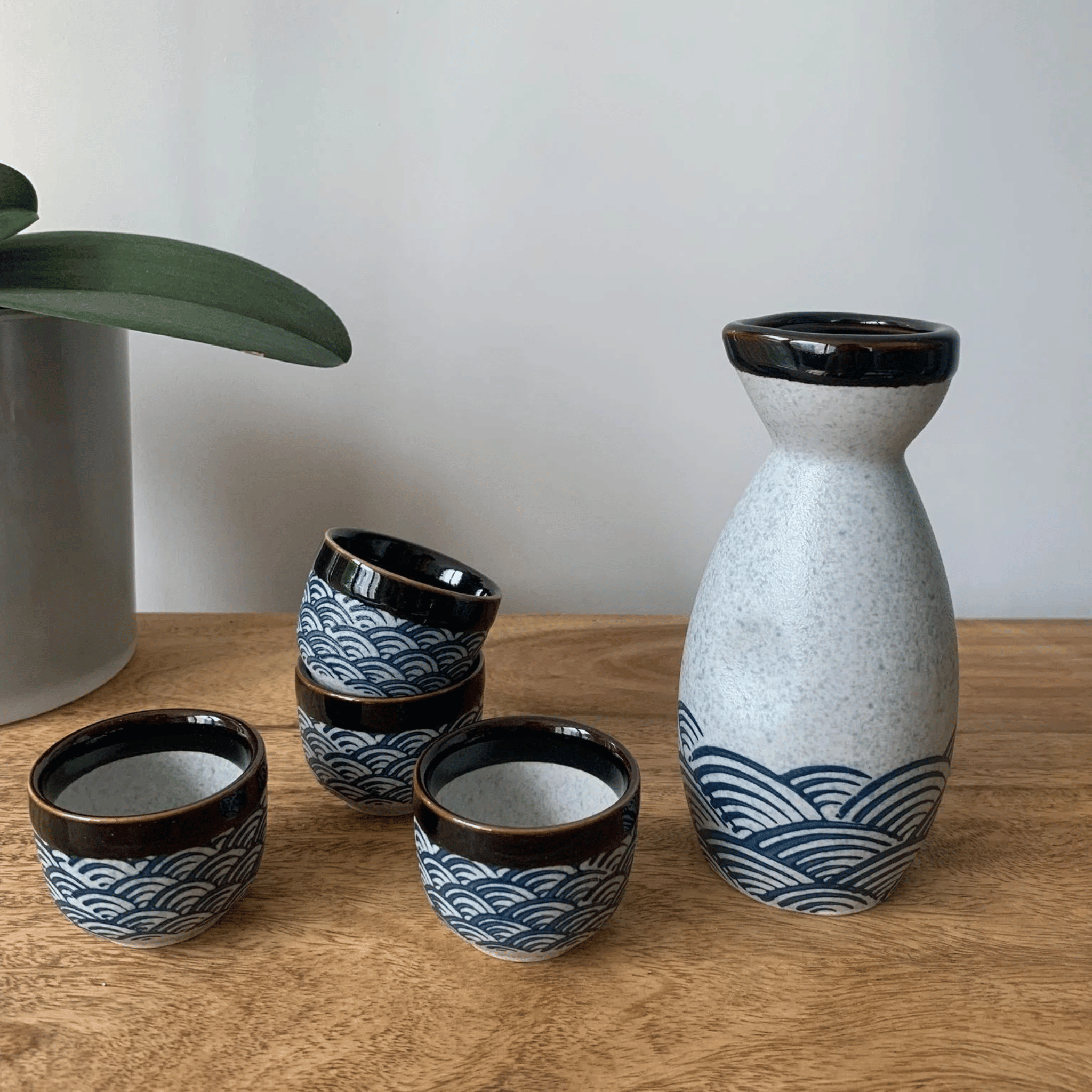 Porcelánová souprava na saké | Ormexis