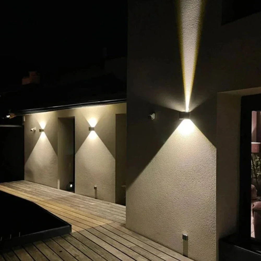 Obsidian Cube Sconce | Ormexis