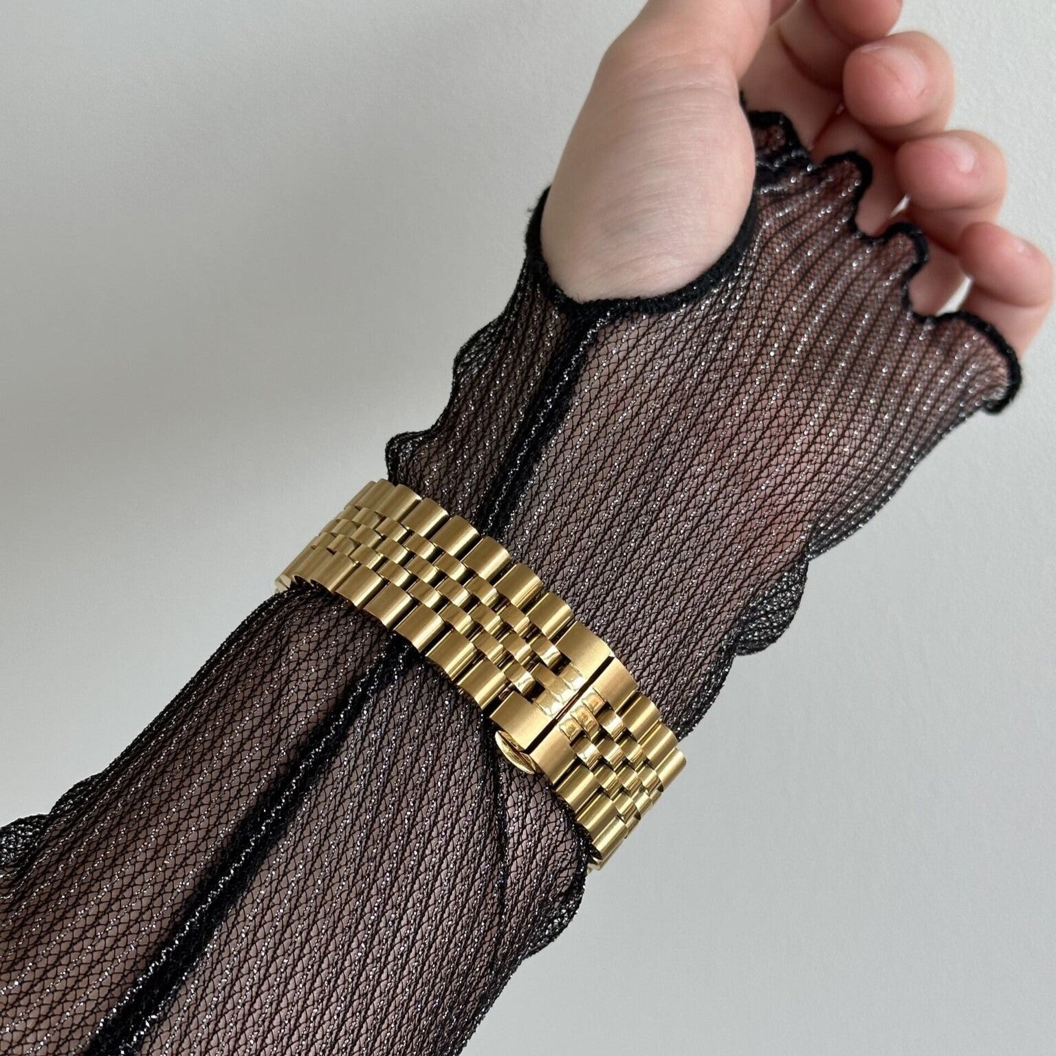 Náramek Apple Watch Jubilee z pozlacené nerezové oceli pro Apple Watch