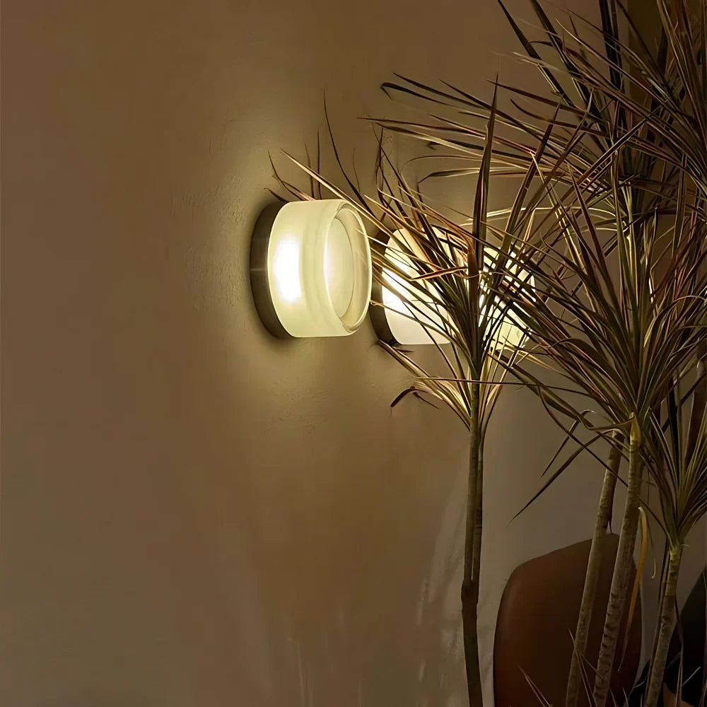 Applique da parete moderna con scanalature e illuminazione ambientale | Ormexis