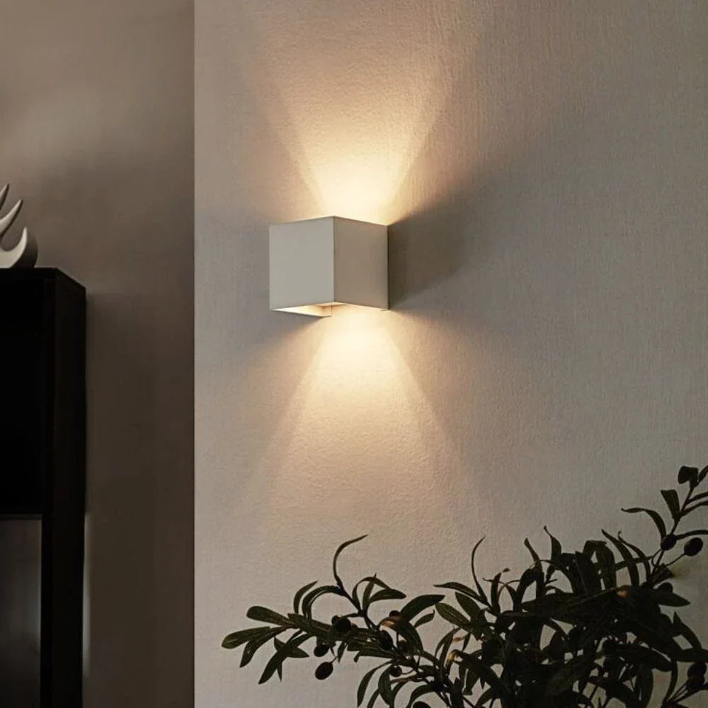 Obsidian Cube Sconce | Ormexis