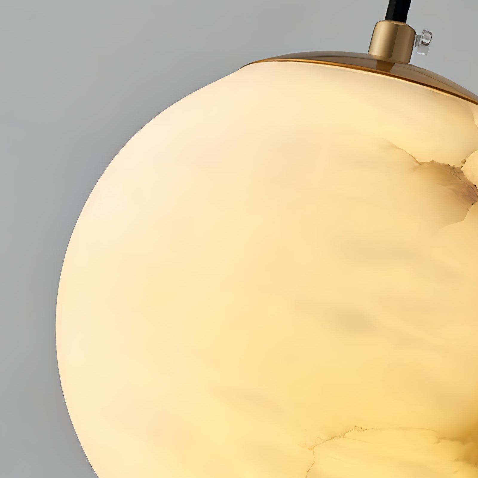 Modern Alabaster Globe Pendant Light | Ormexis
