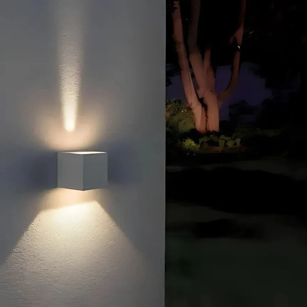 Obsidian Cube Sconce | Ormexis