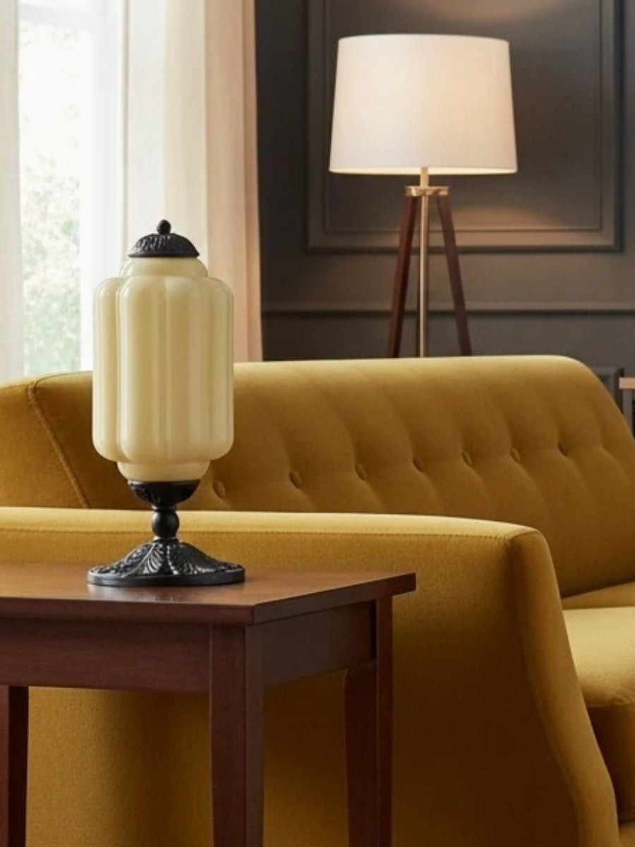 Uma Glass Table Lamp | Ormexis