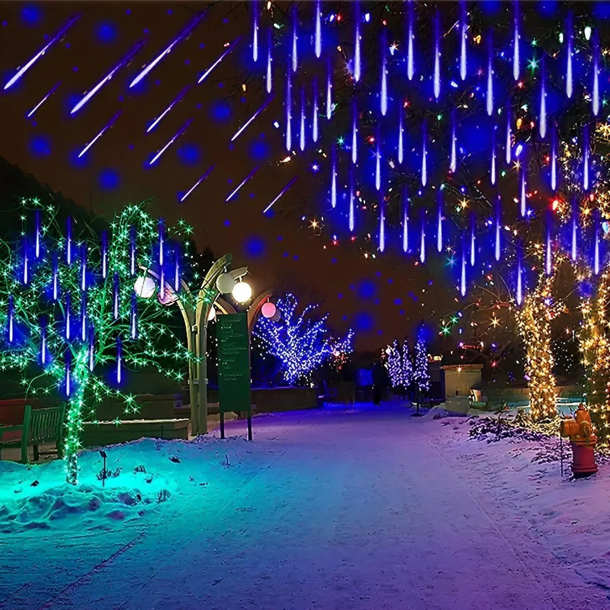 Cascade Tube Outdoor String Lights | Ormexis