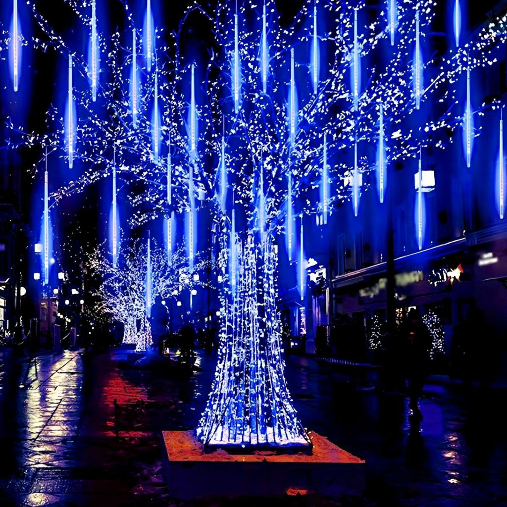 Cascade Tube Outdoor String Lights | Ormexis