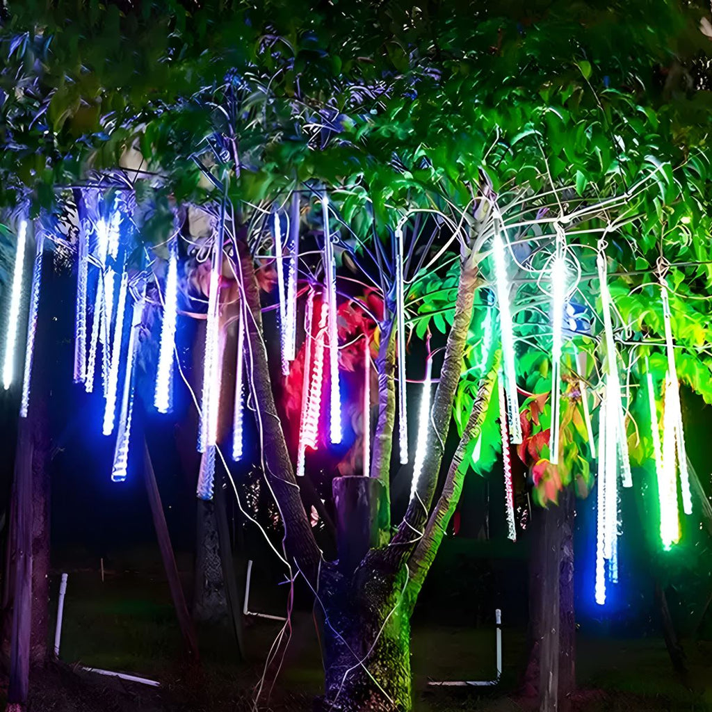 Cascade Tube Outdoor String Lights | Ormexis