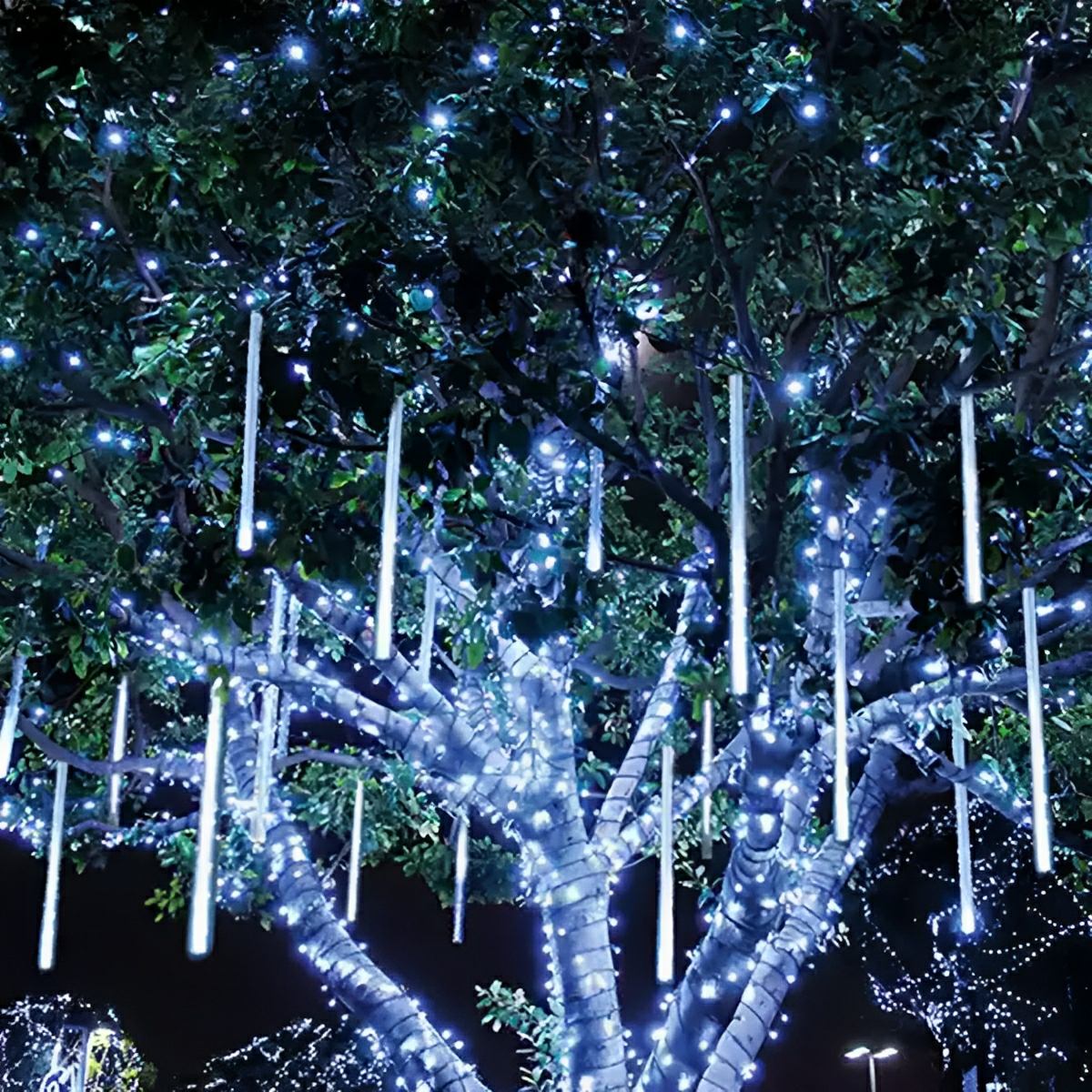 Cascade Tube Outdoor String Lights | Ormexis