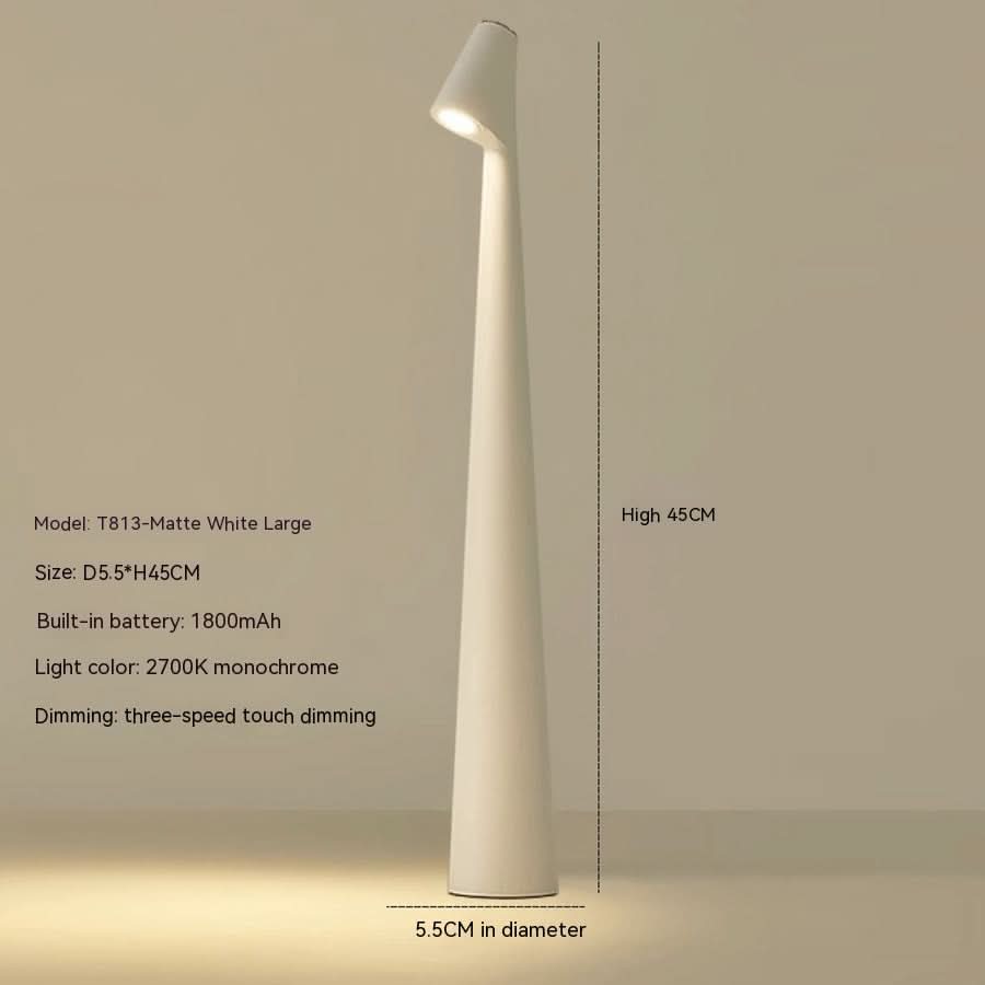 Stylová stolní lampa s kovovým povrchem, dobíjecí, pro vnitřní i venkovní použití