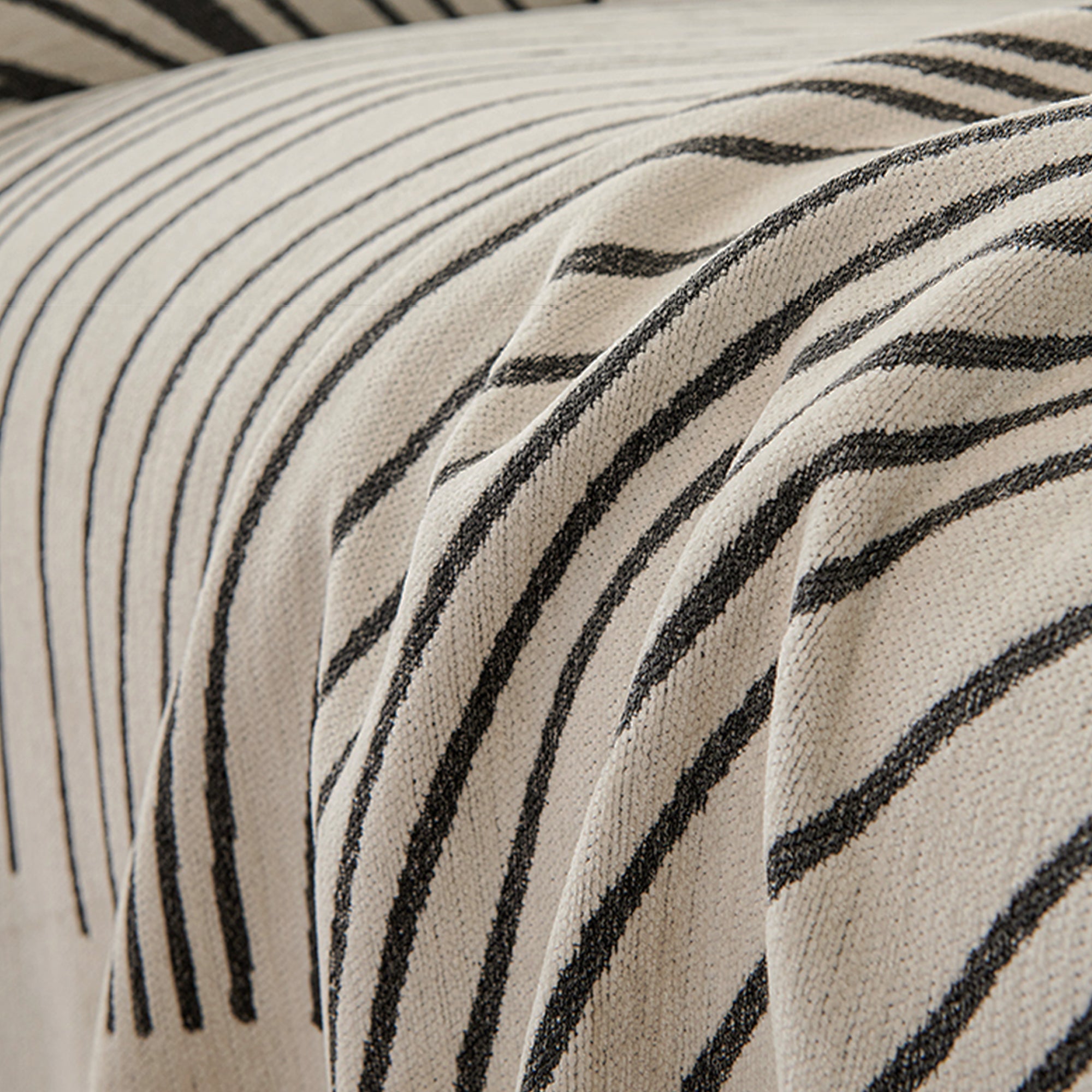 Flow Line Sofa Cover | Ormexis