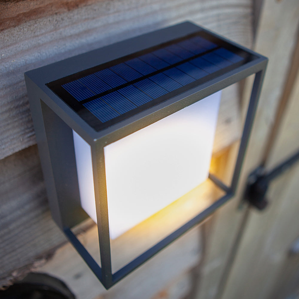 Gallery Framed Wall Light | Ormexis