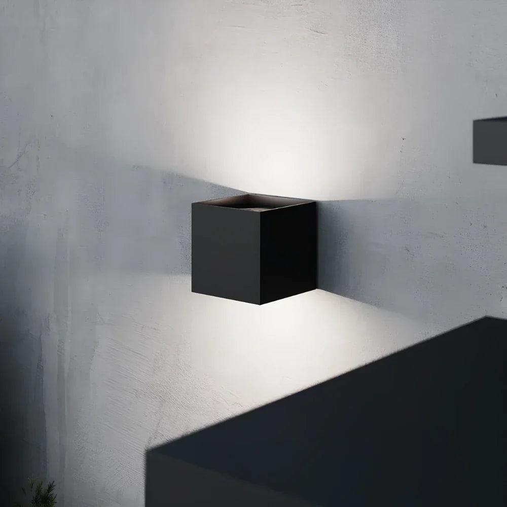 Obsidian Cube Sconce | Ormexis