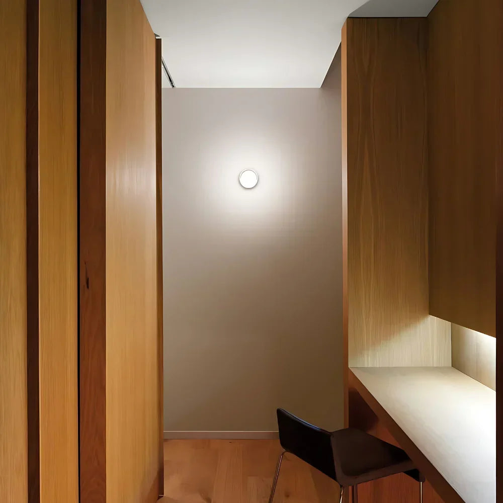 Applique da parete moderna con scanalature e illuminazione ambientale | Ormexis