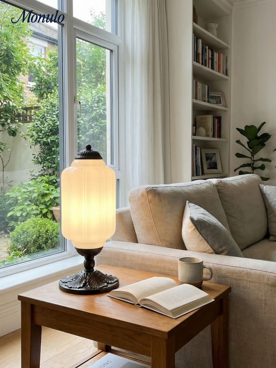 Uma Glass Table Lamp | Ormexis