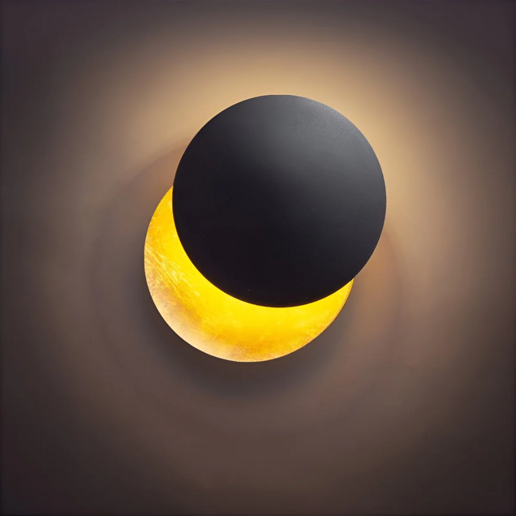Sculptural Eclipse Disc Wall Light | Ormexis