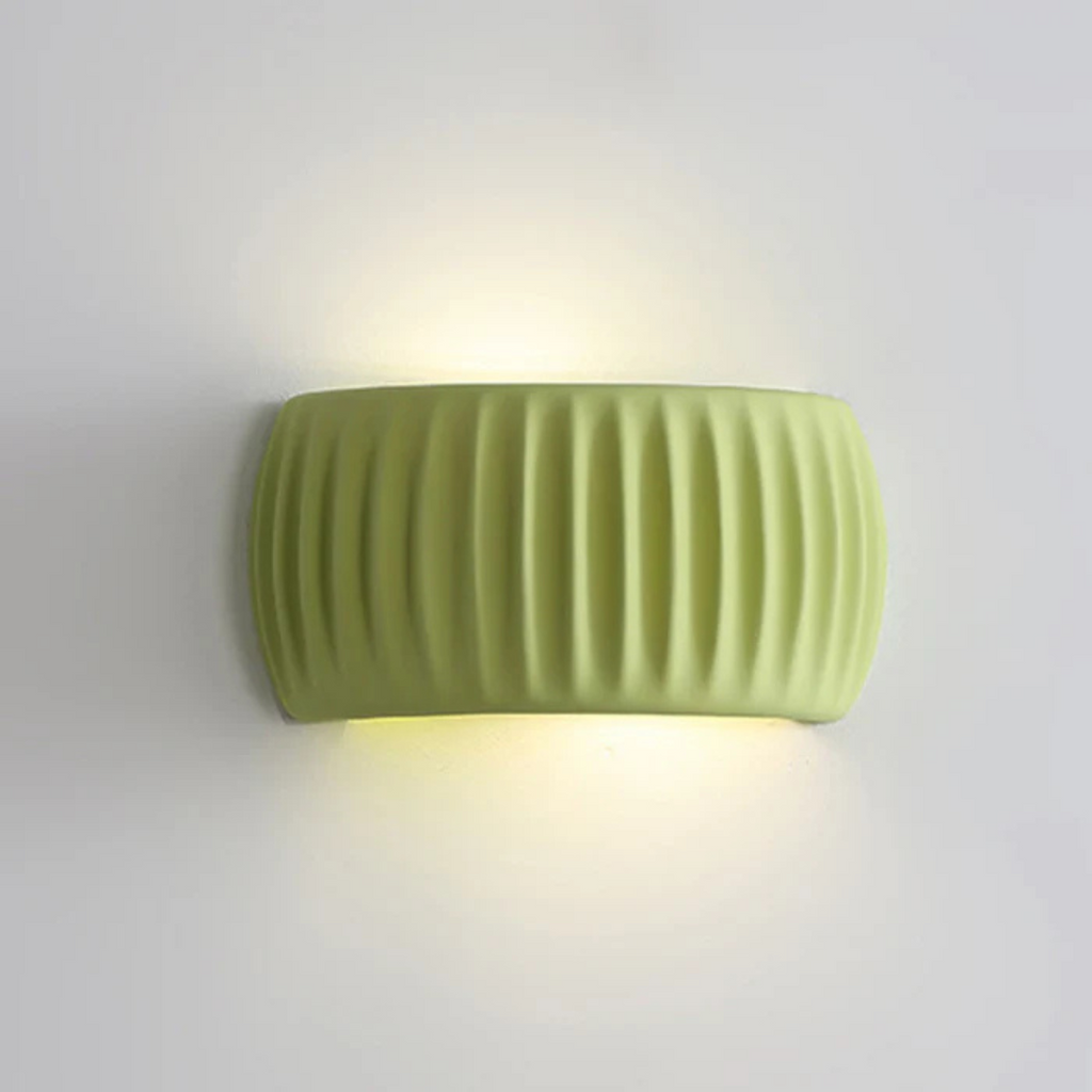 Minimal Ribbed Cylinder Wall Light | Ormexis