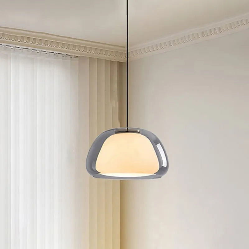 Minimalistinen lasiriippuvalaisin | Ormexis