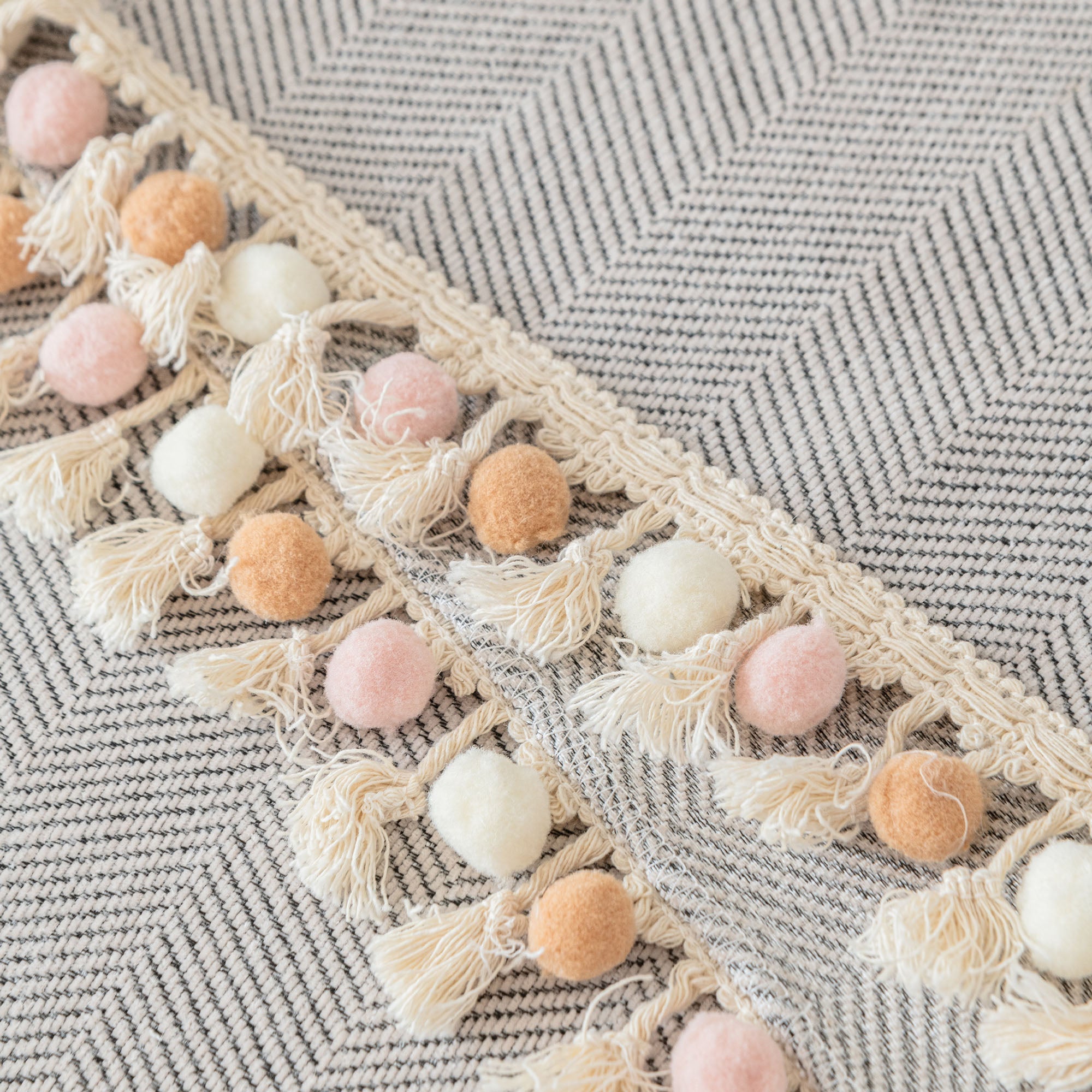 Herringbone Tassel Sofa Cover | Ormexis