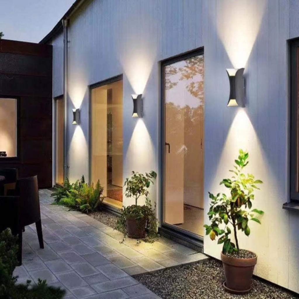 Cadenza Flame Wall Light | Ormexis