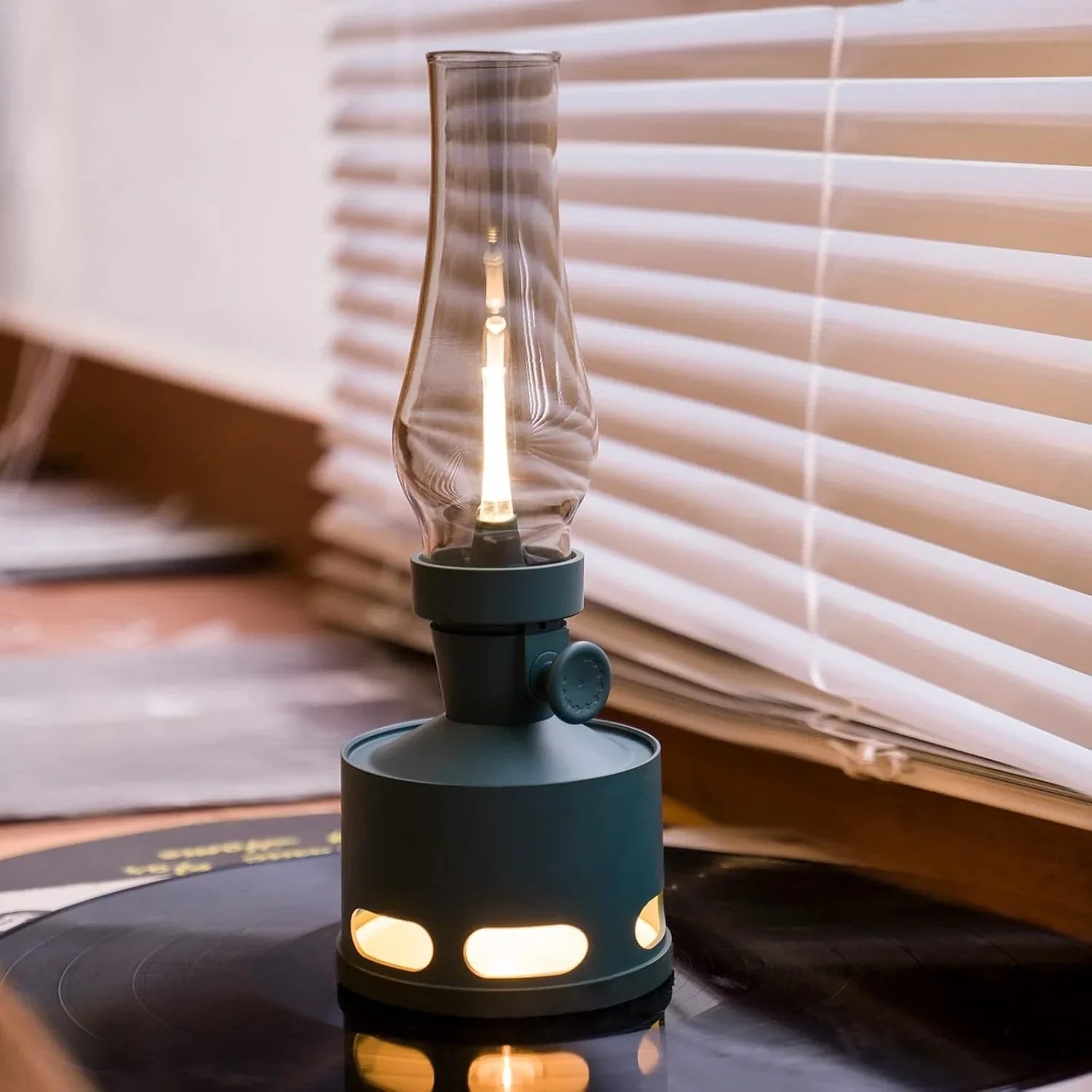 Velorien Flame Light | Ormexis