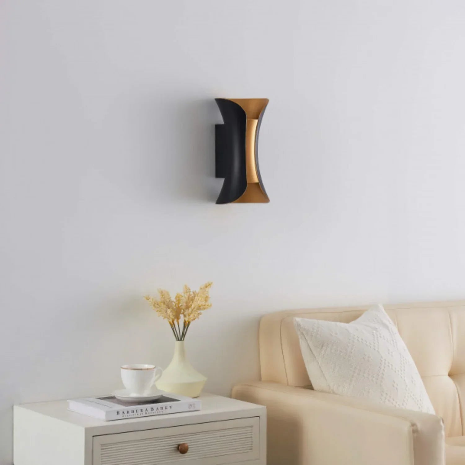 Cadenza Flame Wall Light | Ormexis