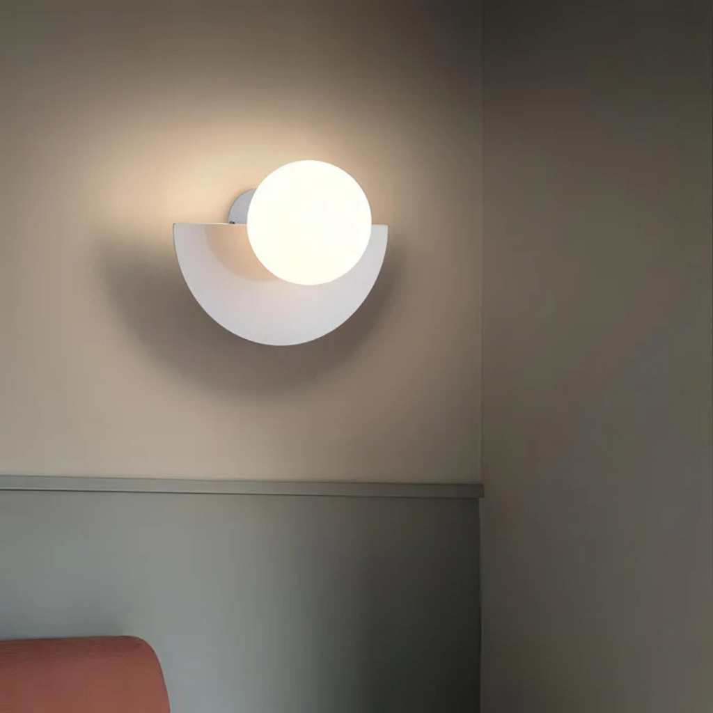 Sculptural Half Moon Wall Light | Ormexis