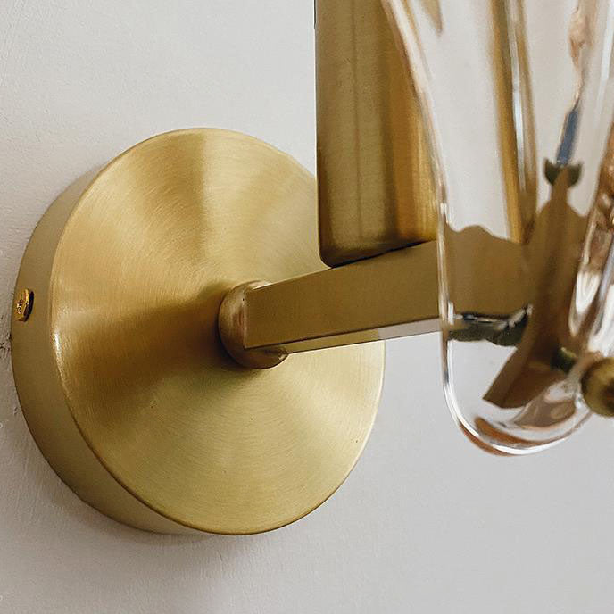 Art Nouveau Shell Wall Sconce | Ormexis