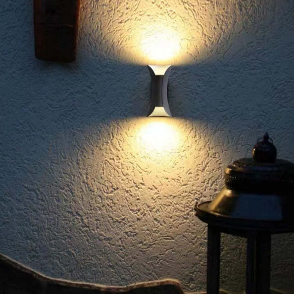 Cadenza Flame Wall Light | Ormexis
