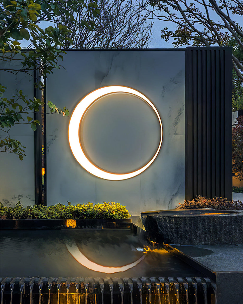 Minimalistyczna lampa pierścieniowa Lunar | Ormexis