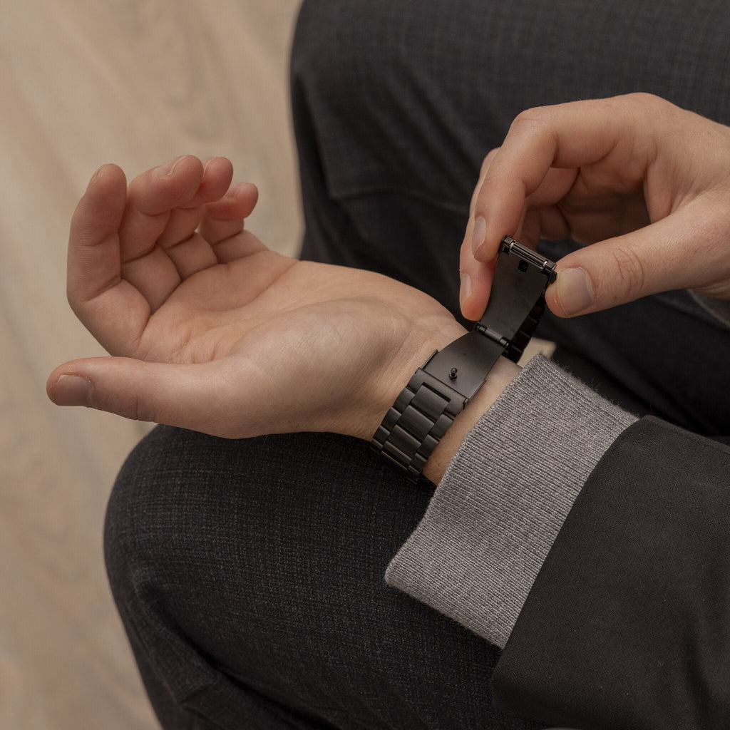 Samsung Galaxy Watch 4 44mm czarny pasek ze stali nierdzewnej do smartwatcha
