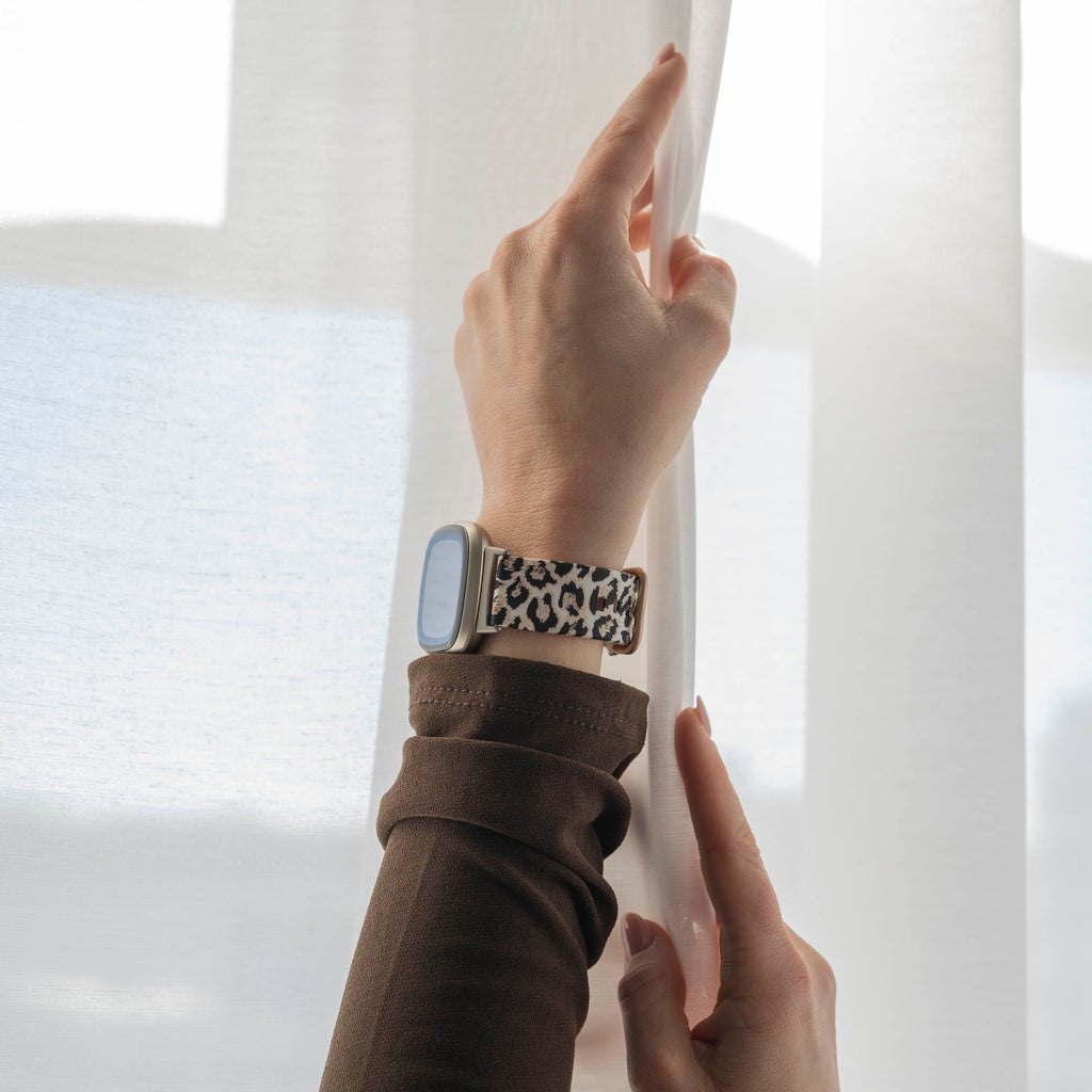 Fitbit Versa 3 Erstatningsrem fra Lucky Leopard