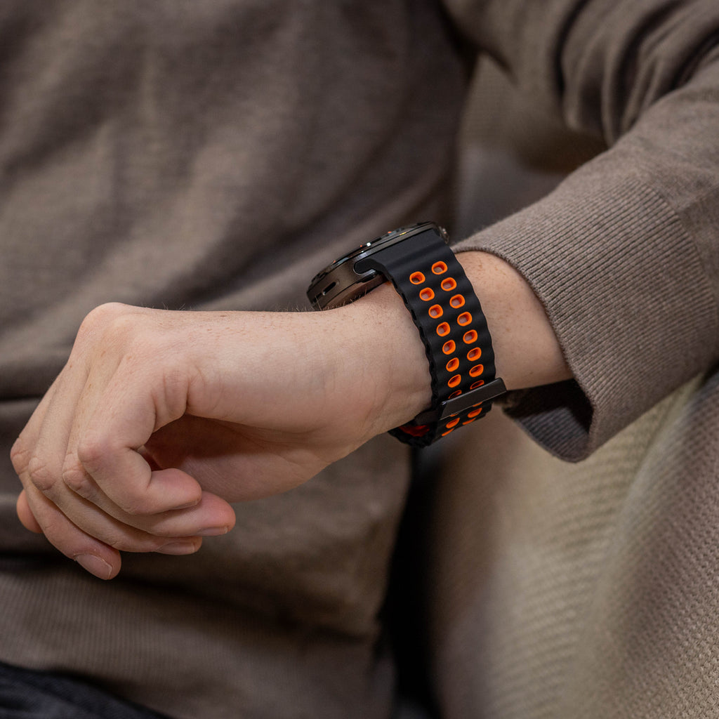 Samsung Galaxy Watch Ultra Curea din silicon Wave portocaliu și negru